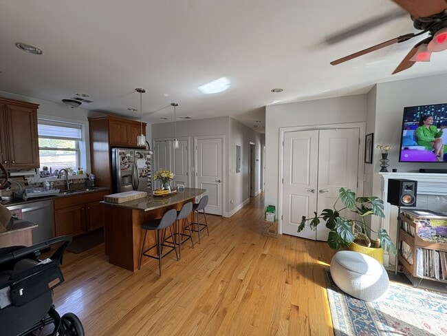 Building Photo - 1902 N Spaulding Ave