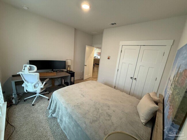 Building Photo - 5978 Forest Bay Ave