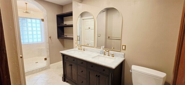 Building Photo - 8548 Findlay St