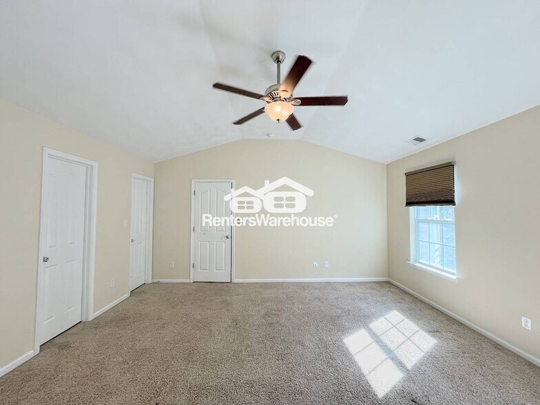 Building Photo - 2536 Golden Maple Dr