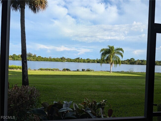 Building Photo - 16000 Bay Pointe Blvd