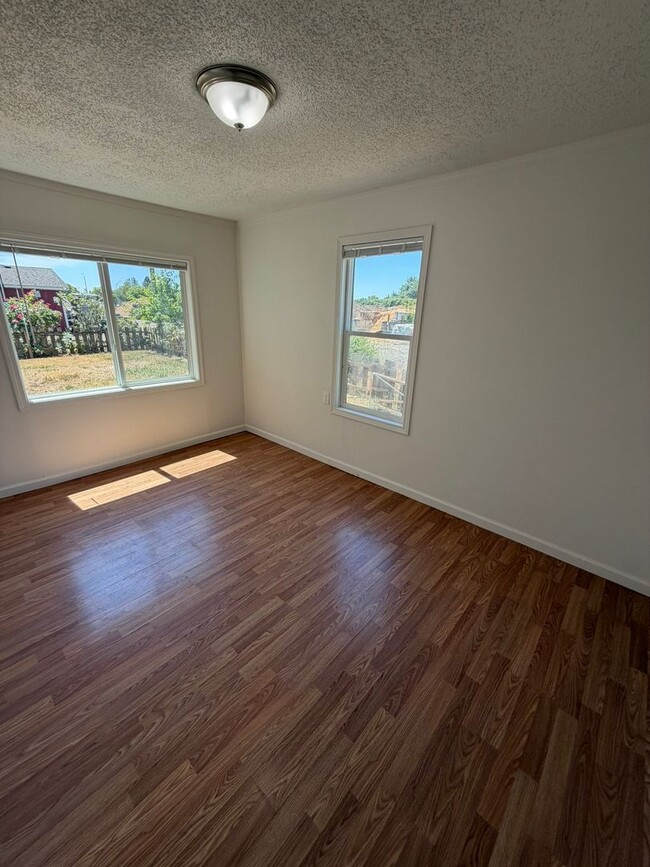 Building Photo - 3 Bedroom house on U&D Nursery Property!
