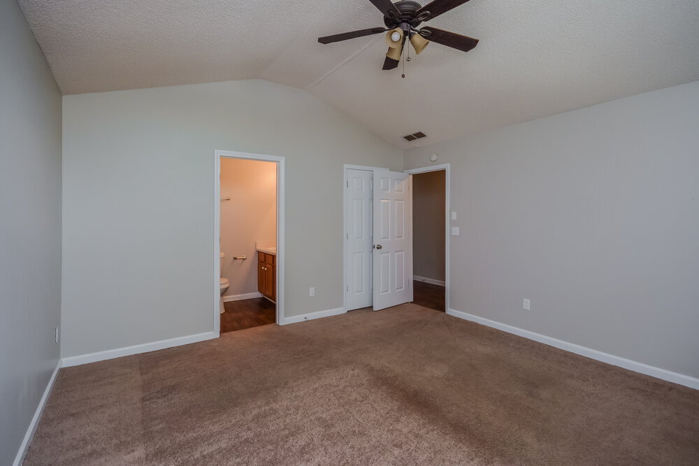 Building Photo - 2054 Boatswain Dr