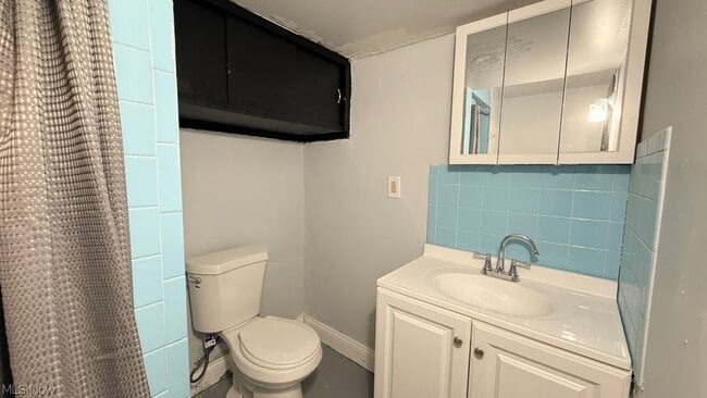 Building Photo - 1432 League St