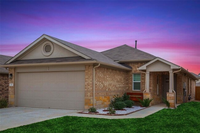 Building Photo - 108 Frederick Dr
