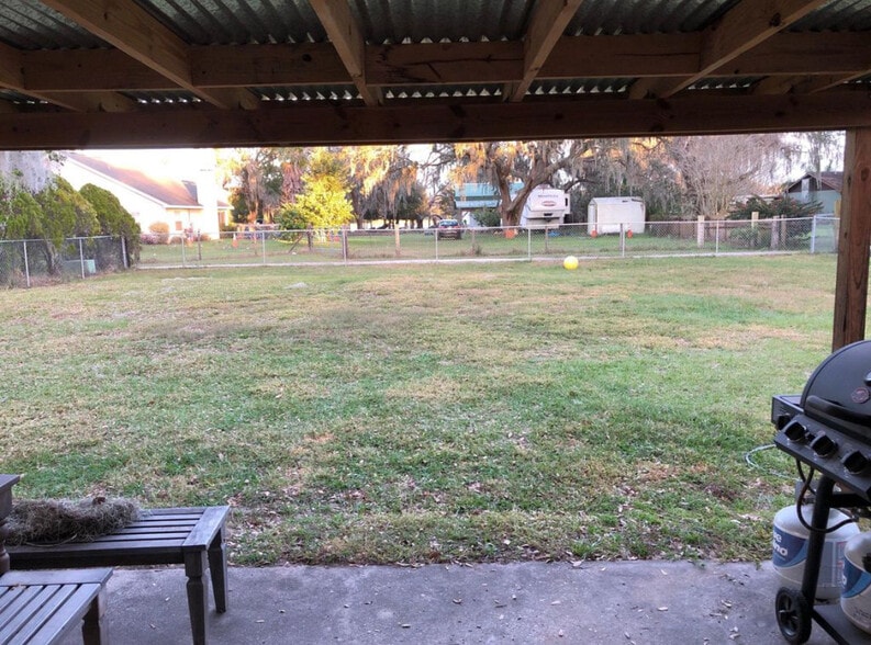 Building Photo - 8340 Angela Ct