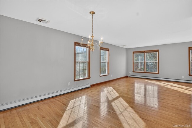 Building Photo - 98 Black Creek Rd