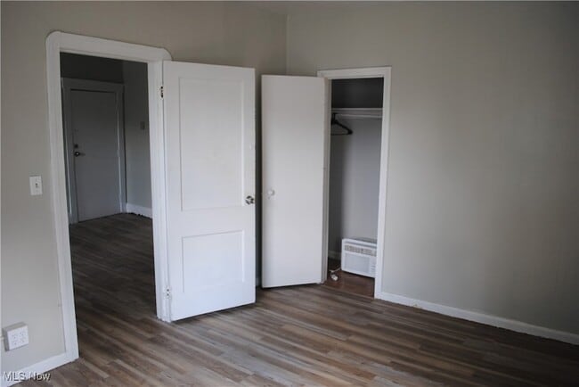 Building Photo - 3173 W 38th St