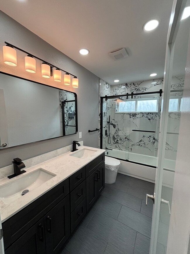 Building Photo - Gorgeous- Brand New 2 Bed + Loft Home in Beautiful Saranap Area – Walnut Creek