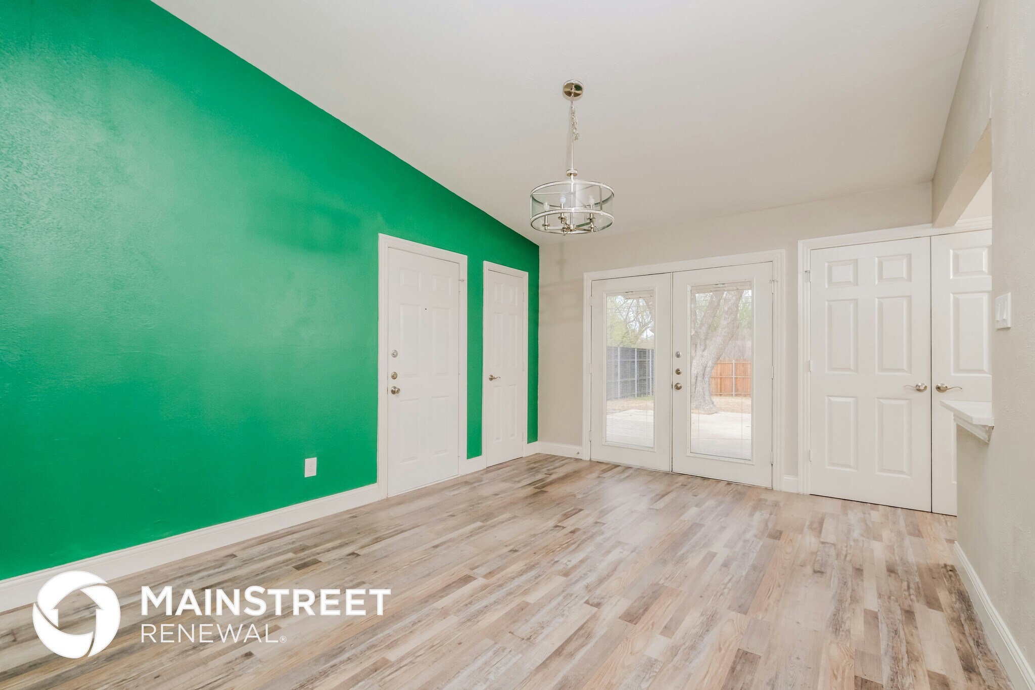 Building Photo - 1811 Mimosa Ave