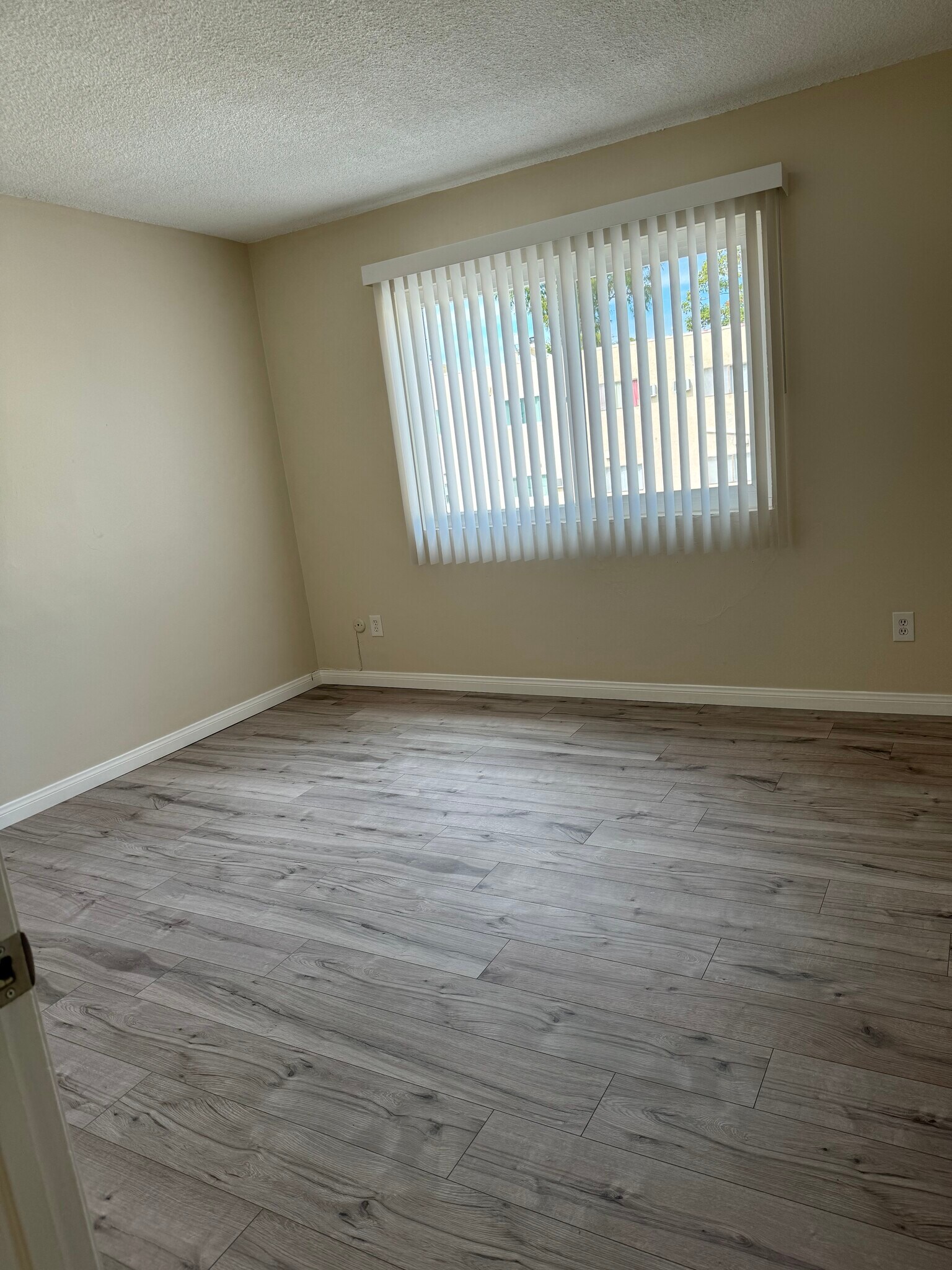Bedroom - 10729 New Haven St