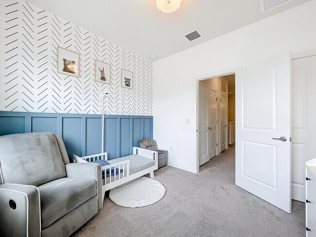 Building Photo - 2757 Troubadour St