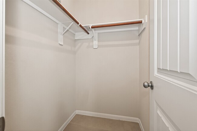 Building Photo - 19339 Vermillion Ct