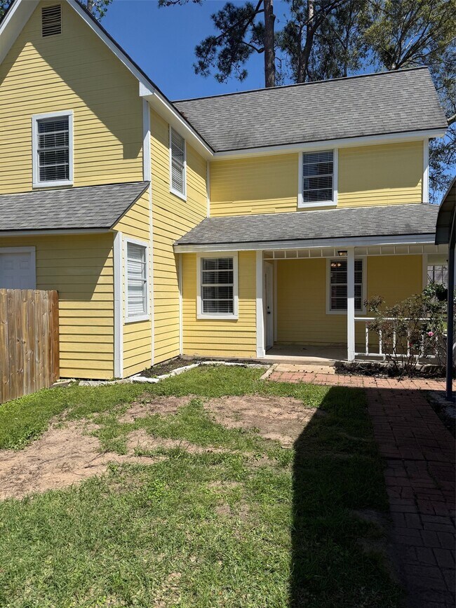 Building Photo - 615 Texas St