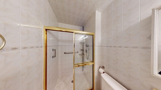 Building Photo - 2BR/ 2BA Condo In Golden Lakes - An Active...