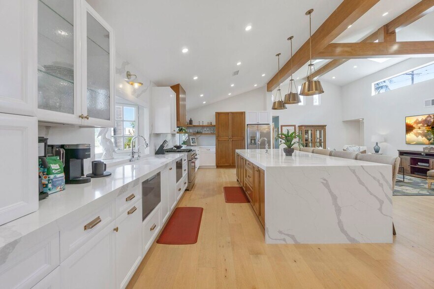 Building Photo - 24232 Porto Verde