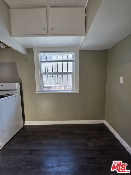 Building Photo - 367 N Avenue 52