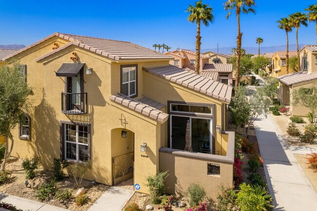 Building Photo - 52230 Desert Spoon Ct