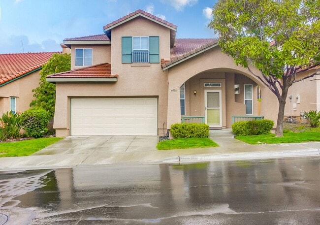 Building Photo - Desirable 3 Bedroom 2 Bath in Ivey Ridge C...