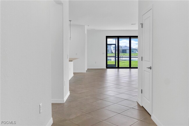 Building Photo - 14649 Palamos Cir