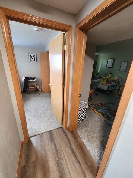 Building Photo - 917 Northwood Dr