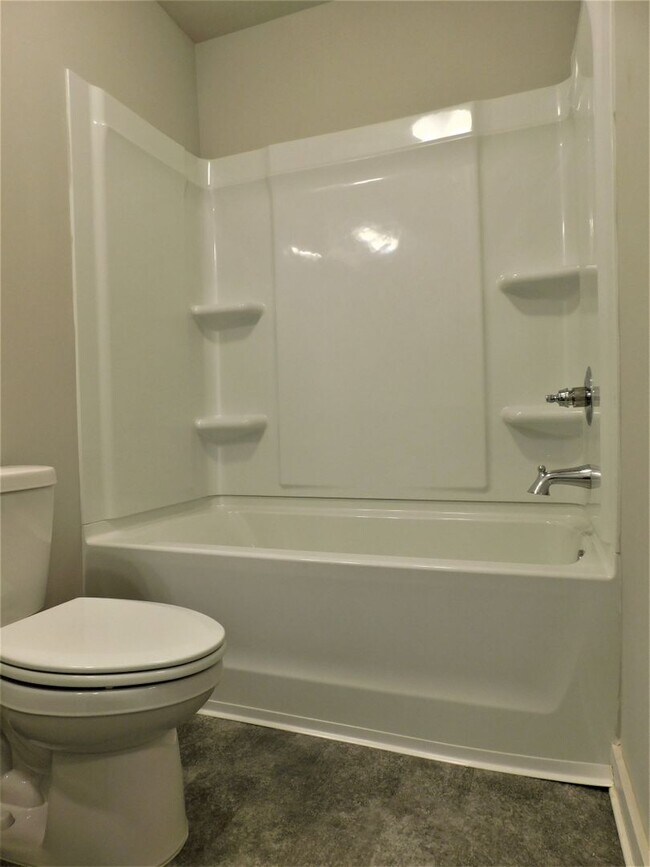 Building Photo - Home for rent in Pinson, AL!!! Available to View with 48 Hours Notice!