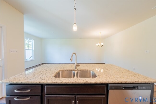 Building Photo - 18372 Palisades Ct