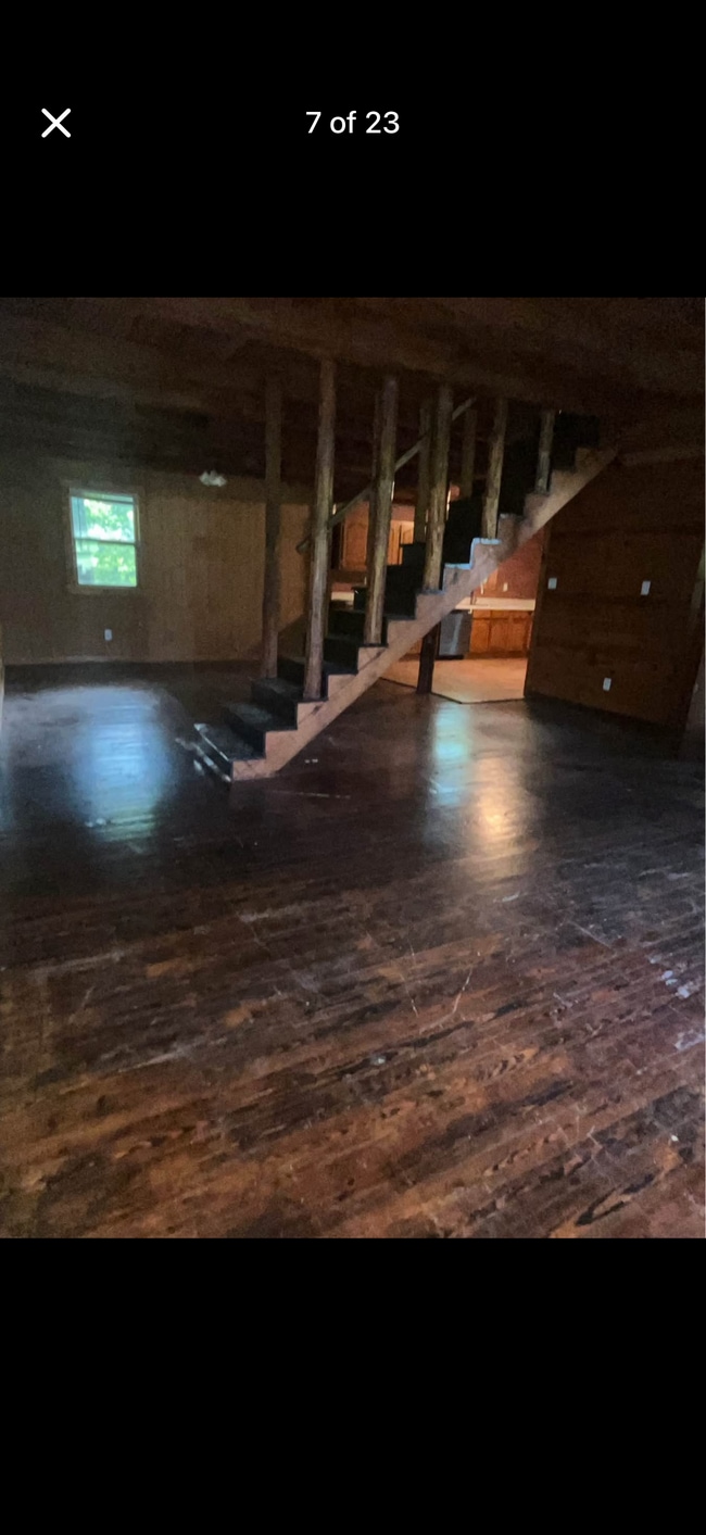 Building Photo - 8423 Hwy 51 S