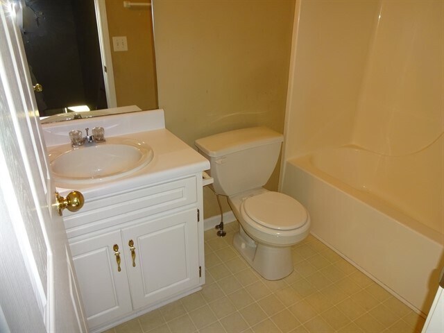 Building Photo - 154 Azalea Dr