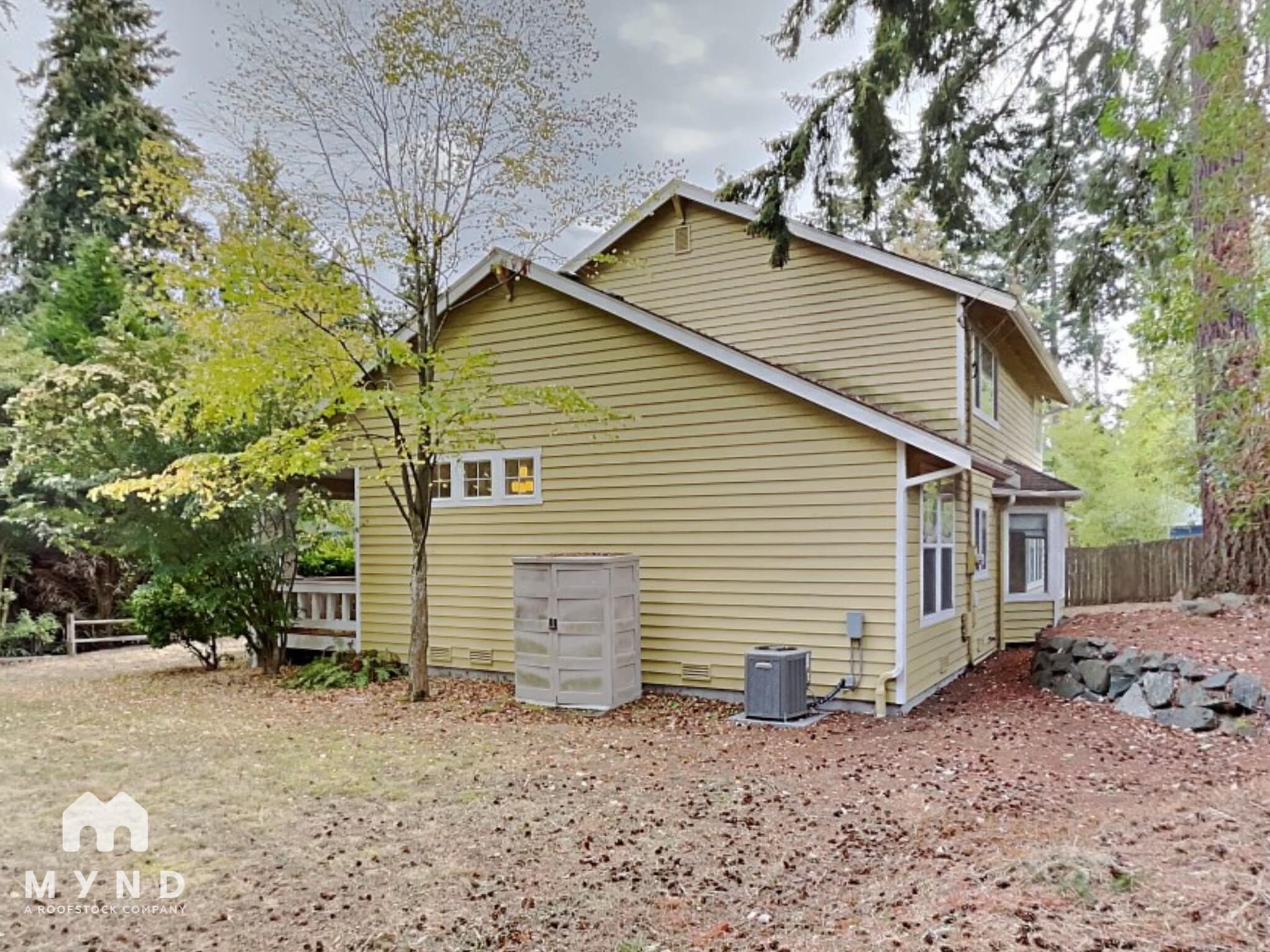 Building Photo - 13327 2nd Ave NE