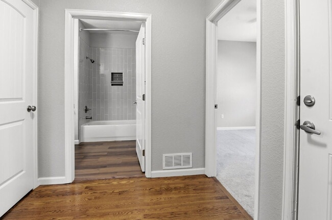 Building Photo - $2,940.45 - 4 Bed, 3 Bath Townhome In Commerce City with Central AC and In Unit Laundry!