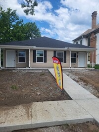 Building Photo - 514-516 S Byers
