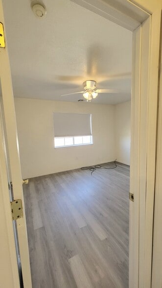 Building Photo - 2400 E Ambush St