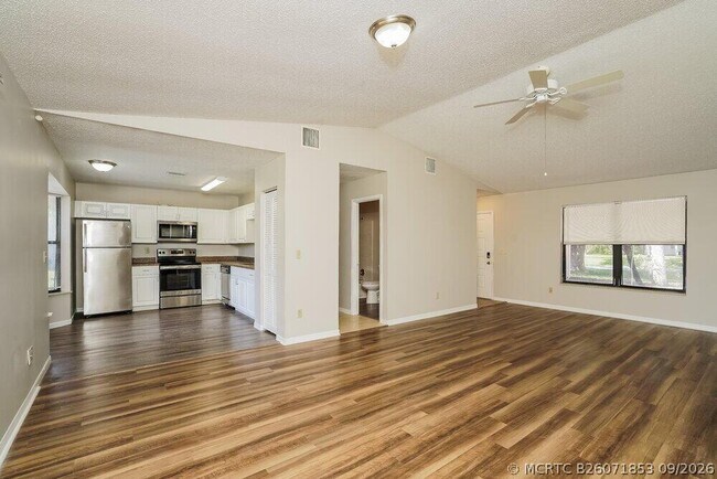 Building Photo - 6514 Flora Way