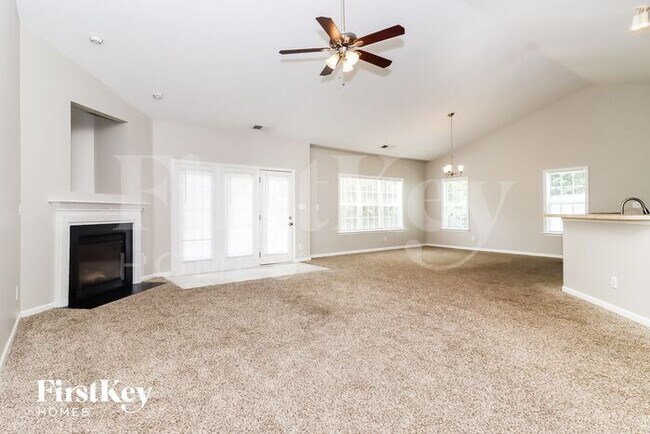Building Photo - 103 Tilton Dr