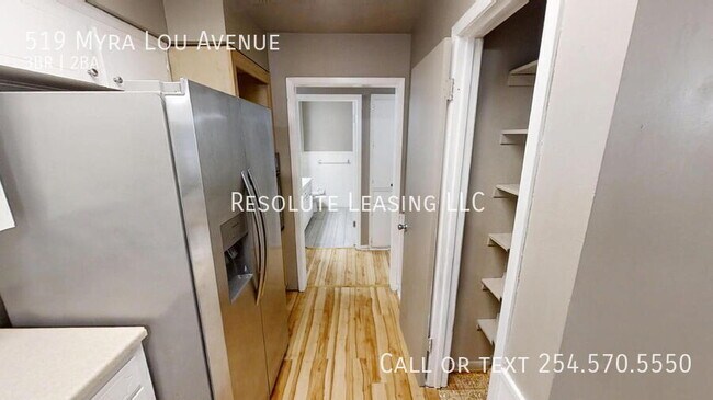 Building Photo - 519 Myra Lou Ave