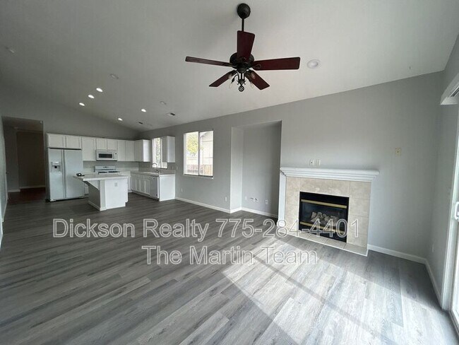 Building Photo - 2841 Granville Dr