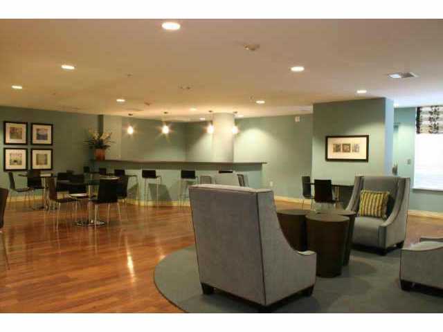 Community Room - 475 Redwood St