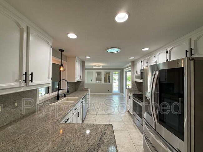 Building Photo - 1351 Aksland Dr