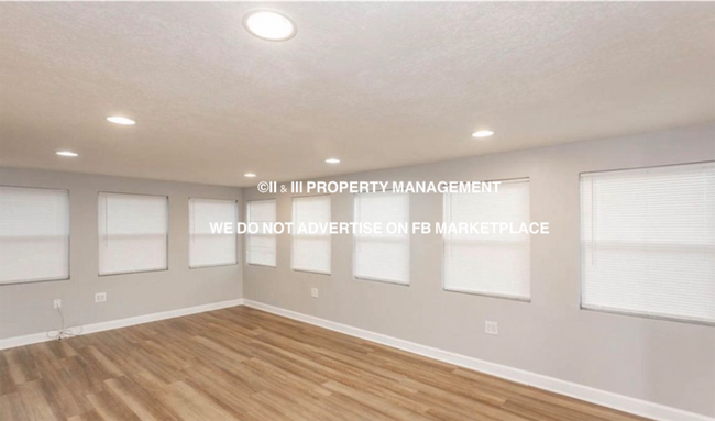 Building Photo - 127 Nelson Cir