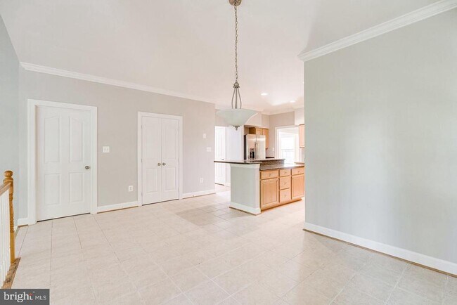 Building Photo - 1168 Taji Ct
