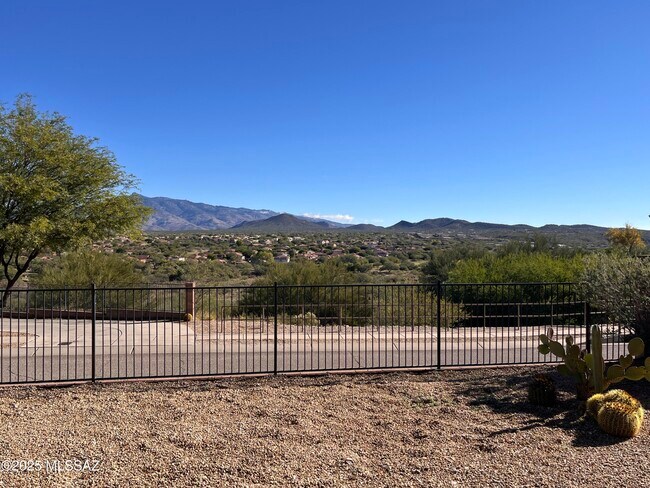 Building Photo - 13268 E Mesquite Flat Spring Dr