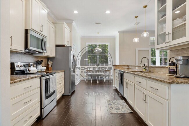 Building Photo - 3444 Rosemont Ridge Rd