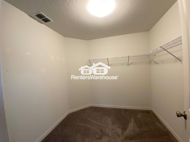 Building Photo - 613 Sarner Pass Wy.