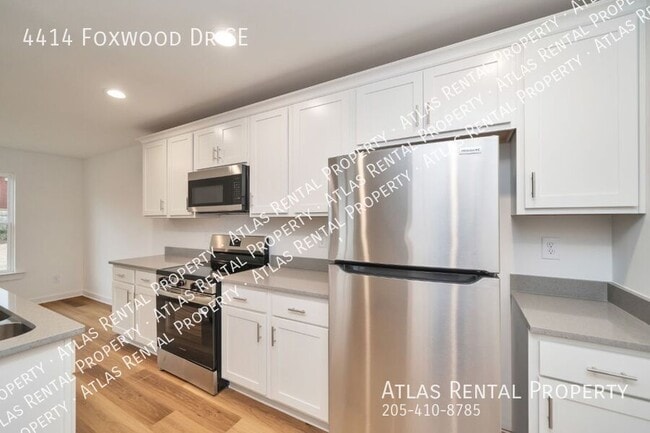 Building Photo - 4414 Foxwood Dr SE