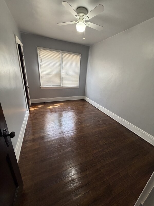 Building Photo - 1557 Cohassett Ave