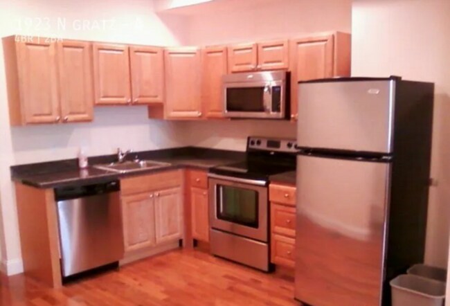 Primary Photo - 1923 N Gratz St