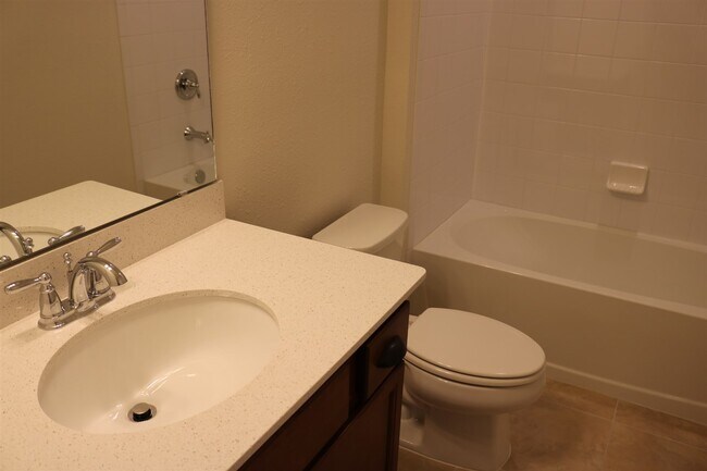 Building Photo - 667 La Mancha Dr