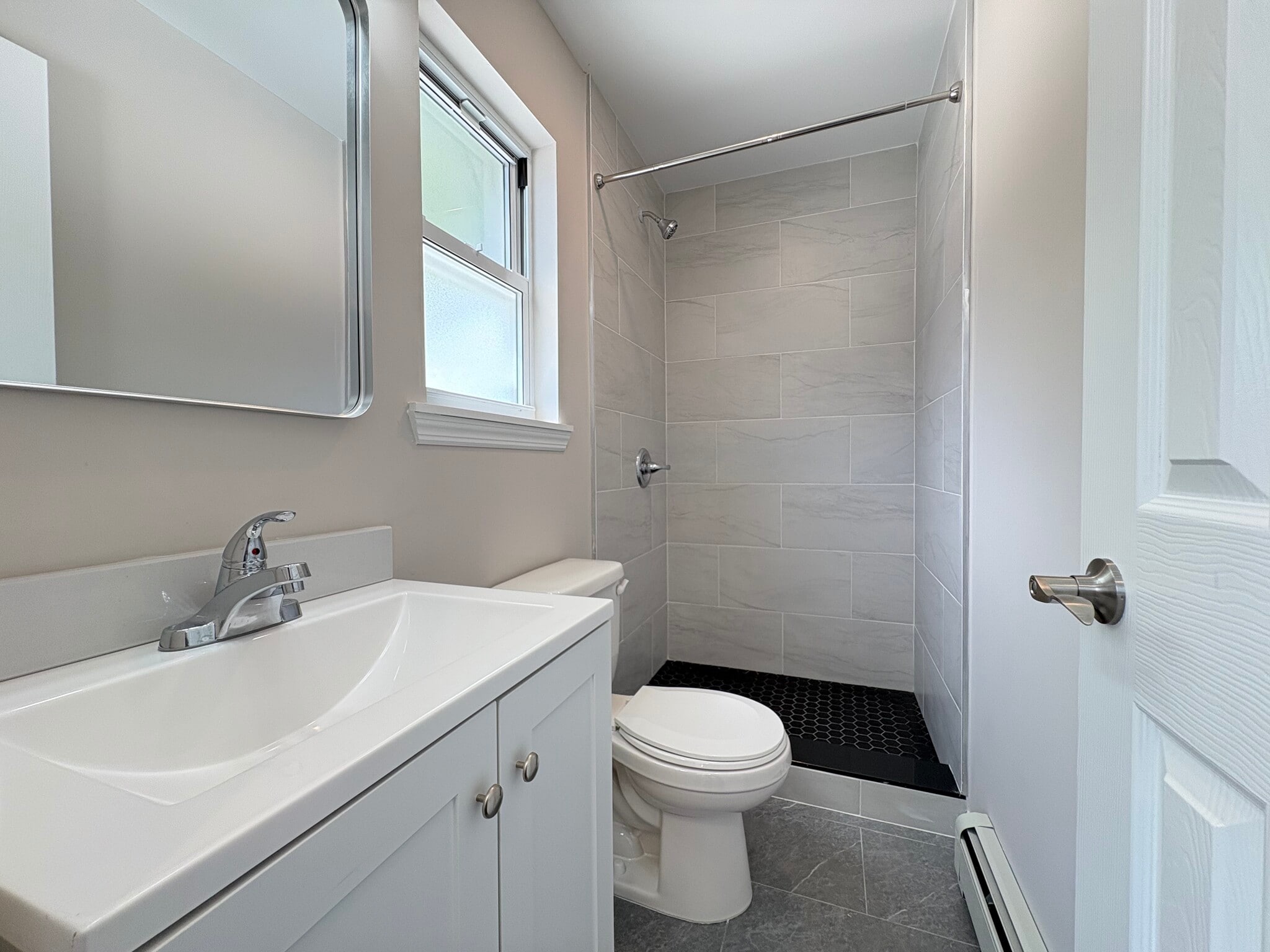 Unit 3 - 1607 Kerrigan Ave