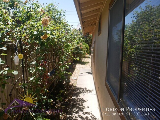 Building Photo - 6828 Klingon Ct